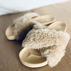 ATP Atelier Shearling & Leather slides - EU 38 / US 8